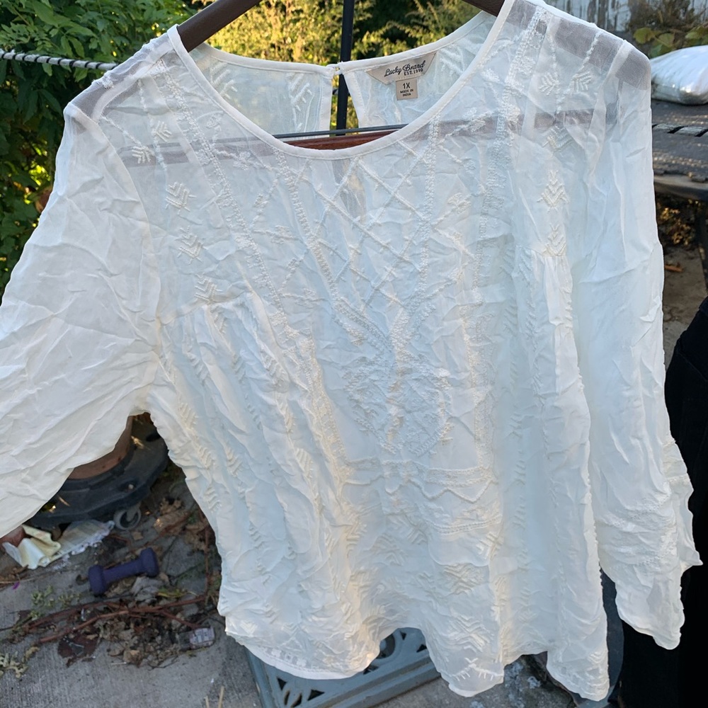 LUCKY BRAND QUARTER SLEEVE FLOWY BEADED TOP
